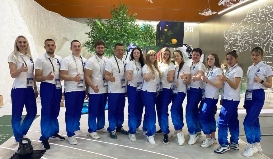 Команда отрасли физической культуры и спорта на ВДНХ Команда отрасли физической культуры и спорта на ВДНХ.